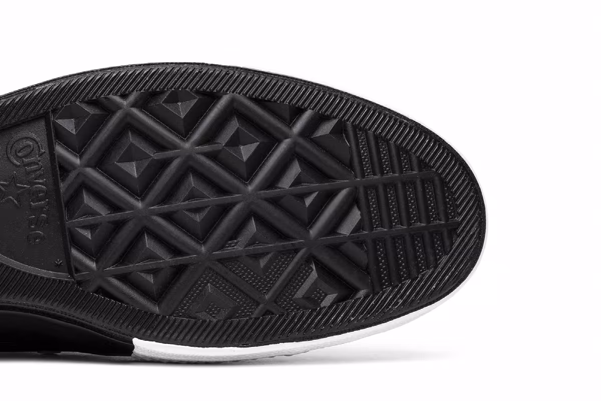 Undercover x Converse Chuck 70 Low Order and Disorder, view 6