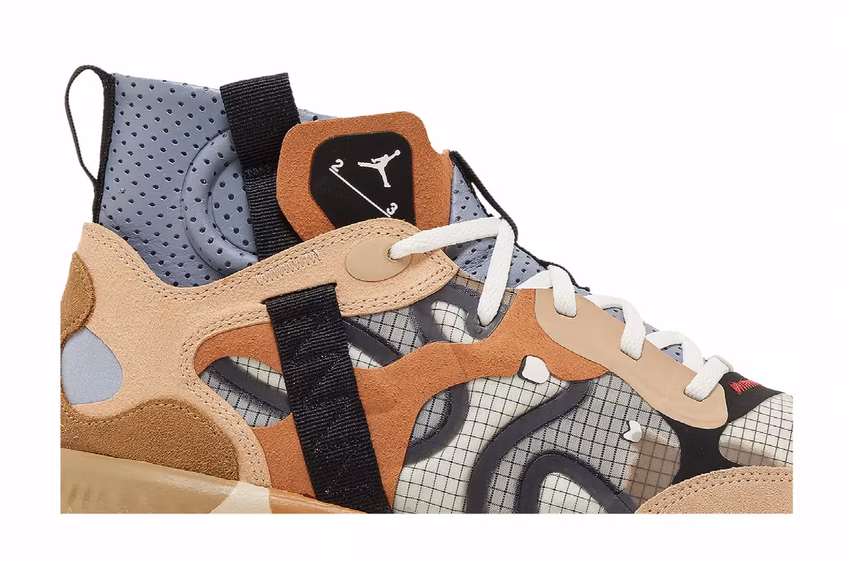 Air Jordan Delta 3 SP Dark Driftwood, view 3