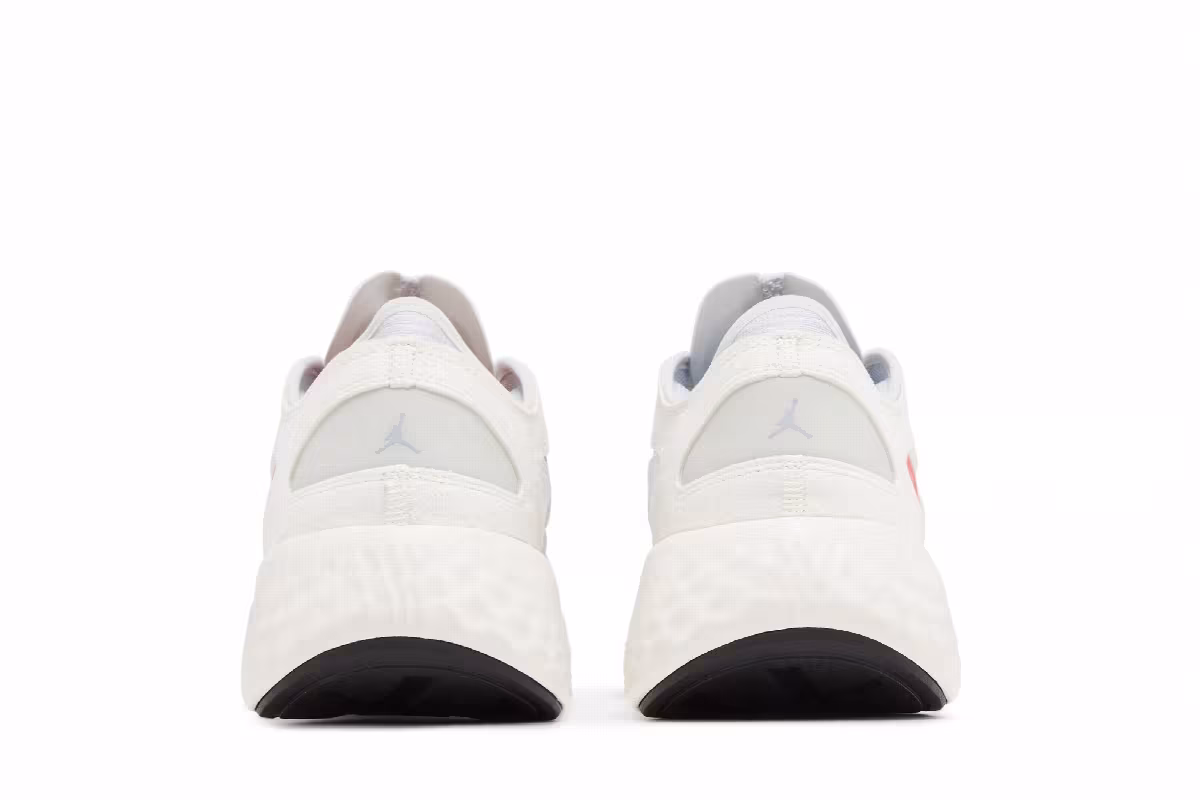 Air Jordan Delta 3 Low NC to Chi, view 7