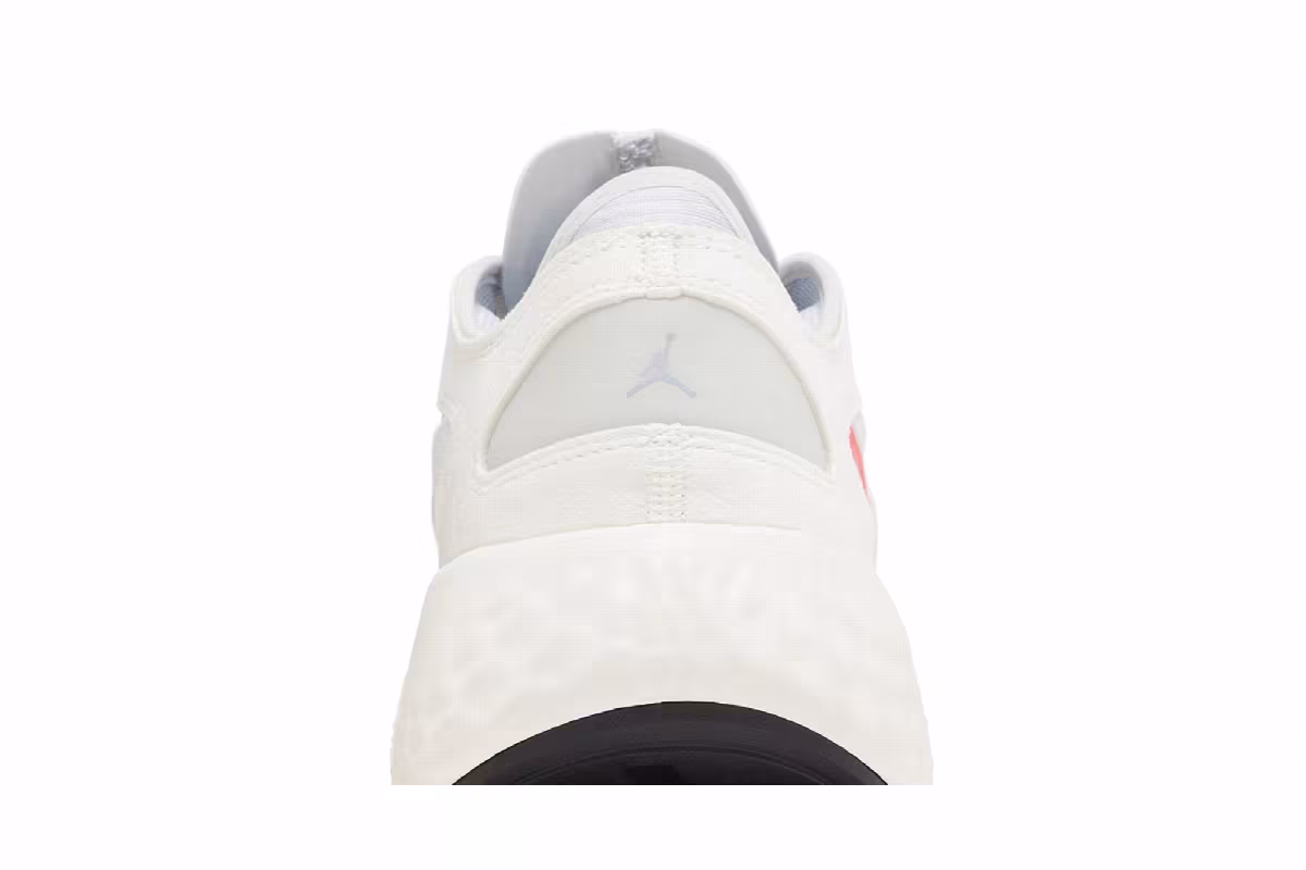 Air Jordan Delta 3 Low NC to Chi, view 8