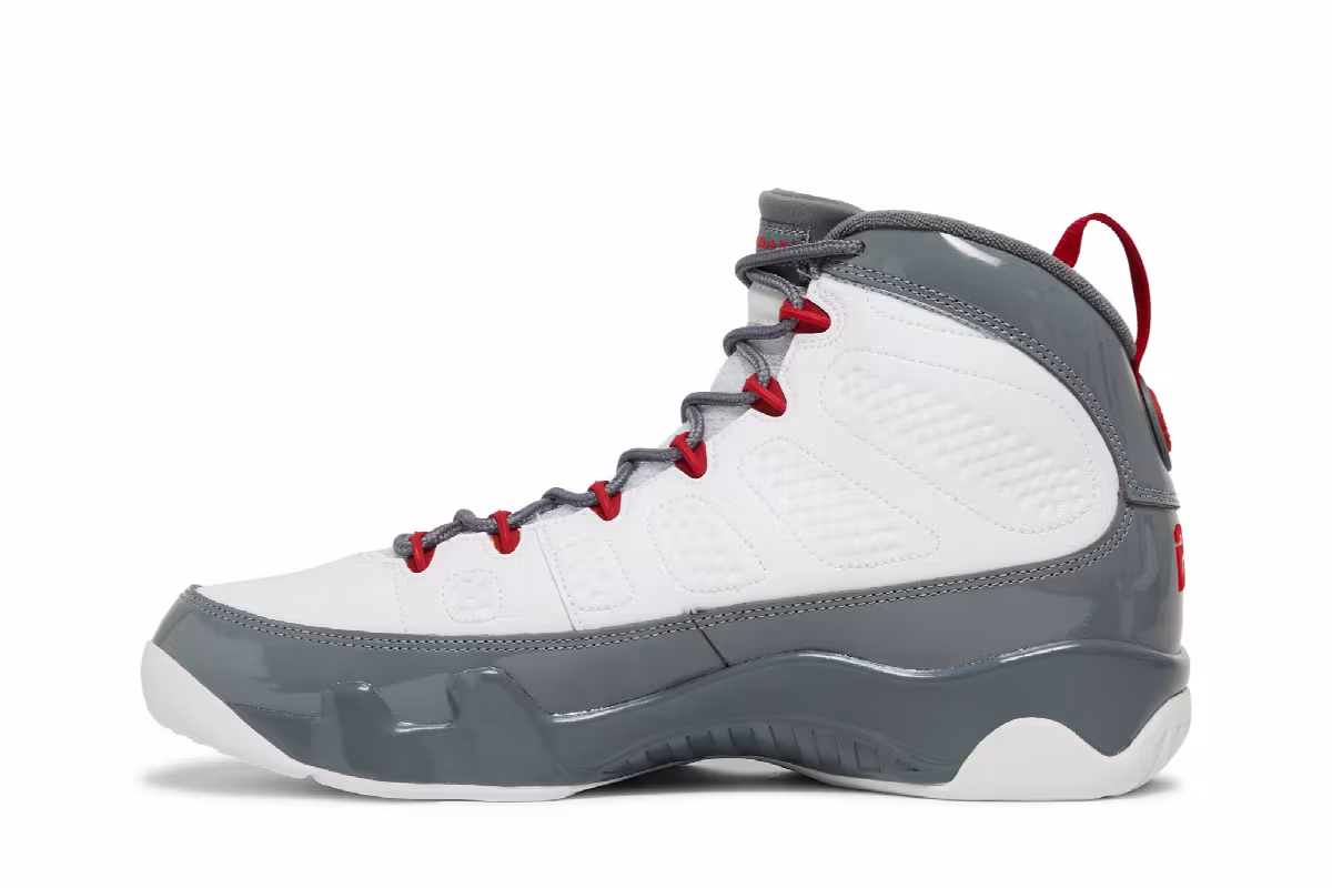 Air Jordan 9 Fire Red, view 4