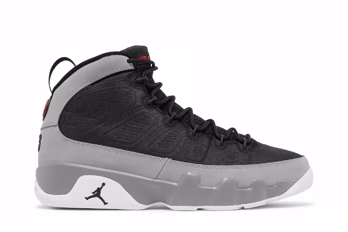 Air Jordan 9 Particle Grey, view 2