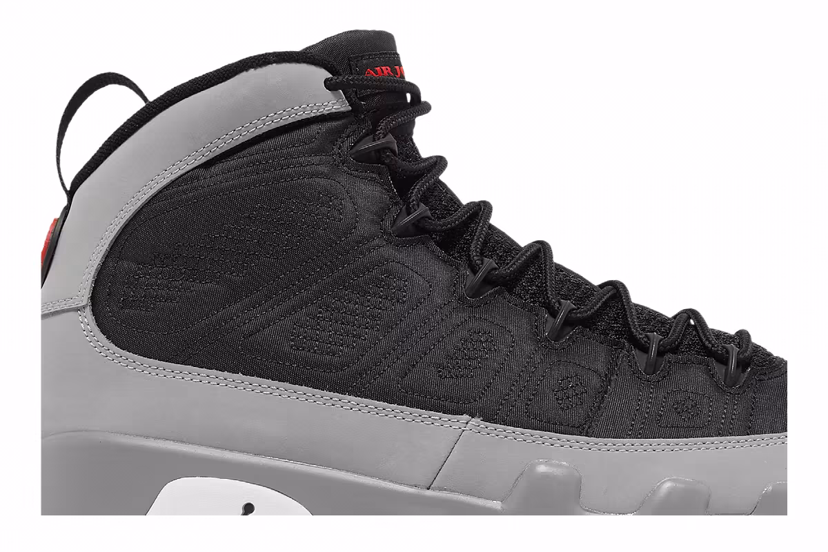 Air Jordan 9 Particle Grey, view 3