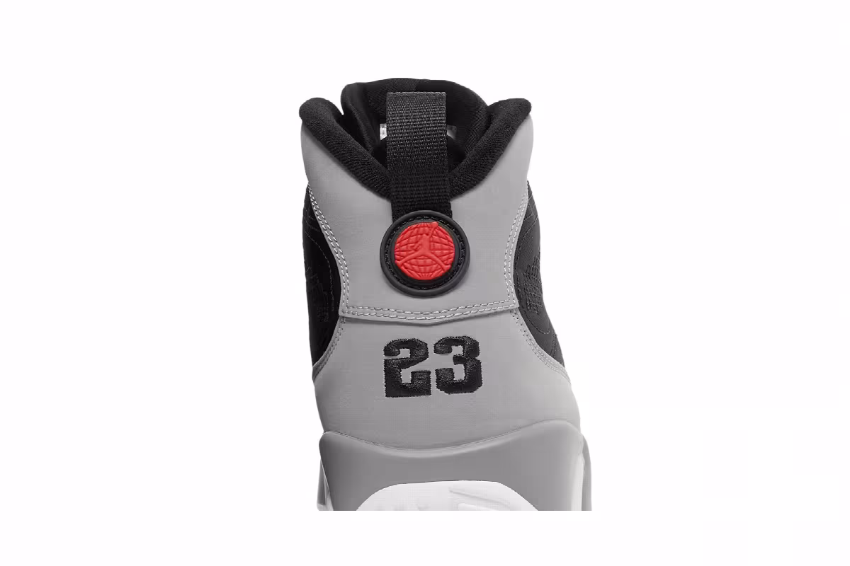Air Jordan 9 Particle Grey, view 8