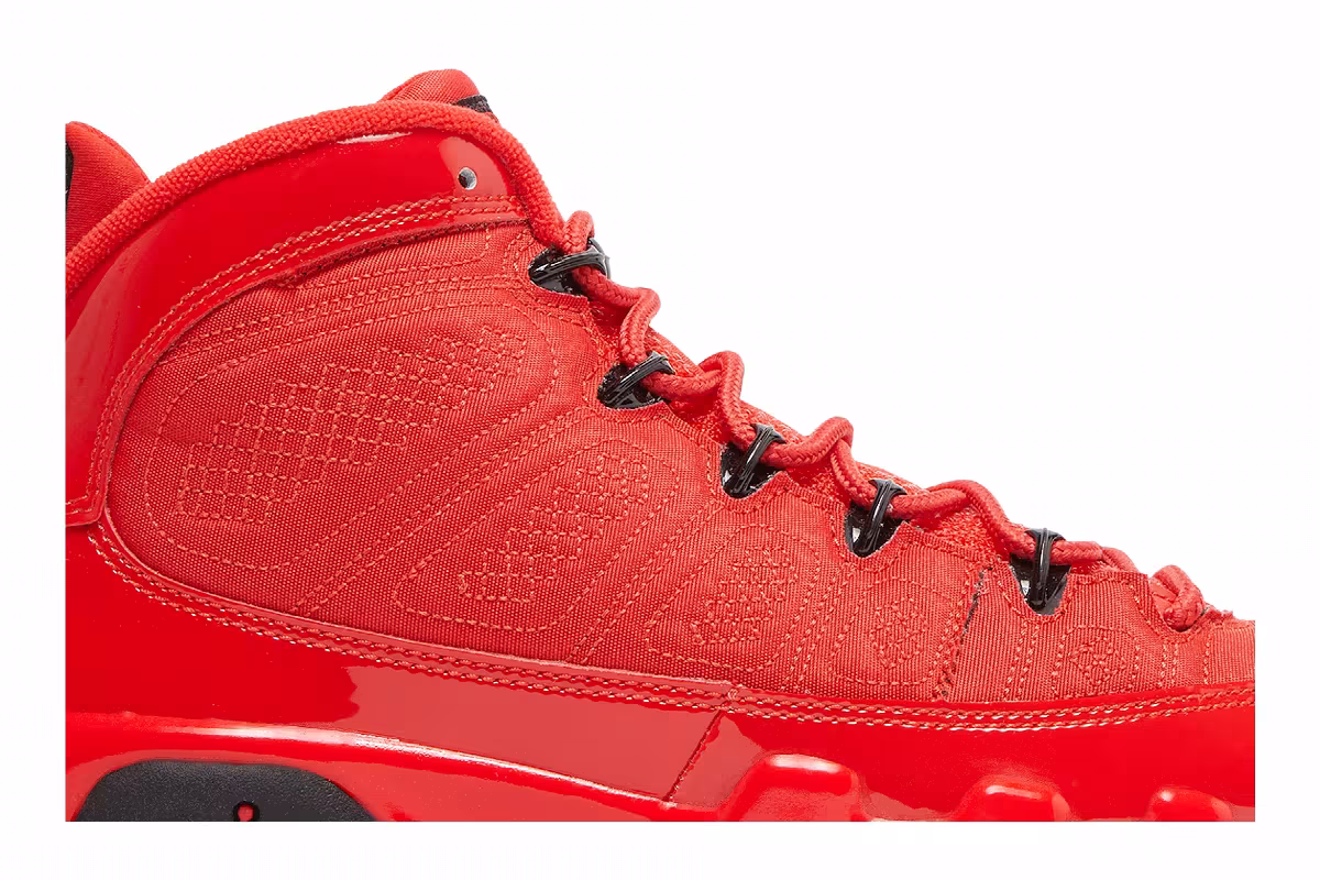 Air Jordan 9 BG Chile Red, view 3