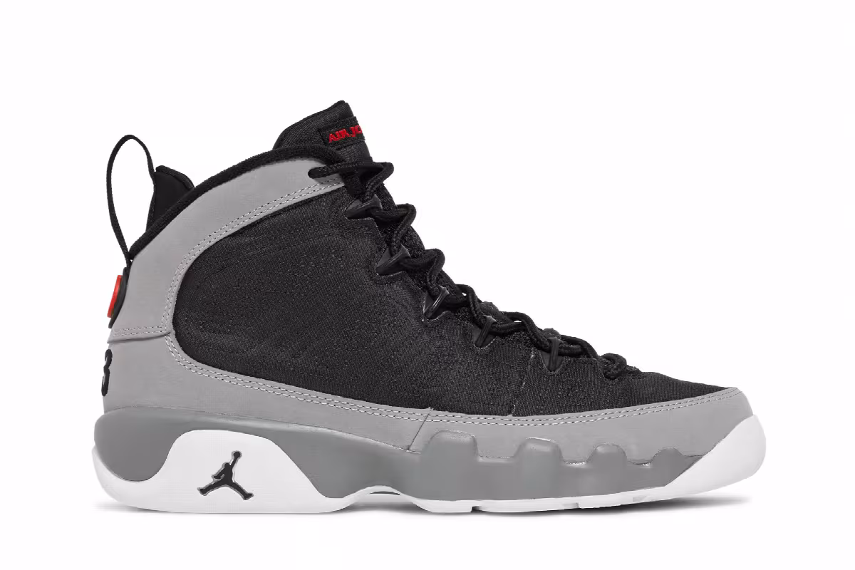 Air Jordan 9 GS Particle Grey, view 2