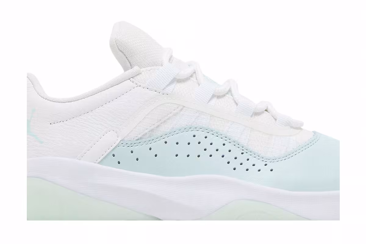 Women's Air Jordan 11 CMFT Low Igloo, view 3