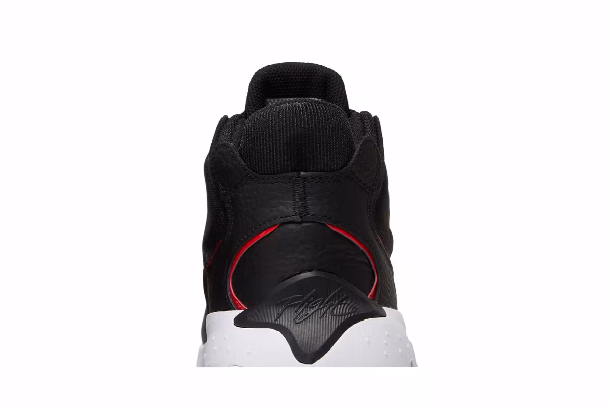 Air Jordan Max Aura 4 Bred, view 8
