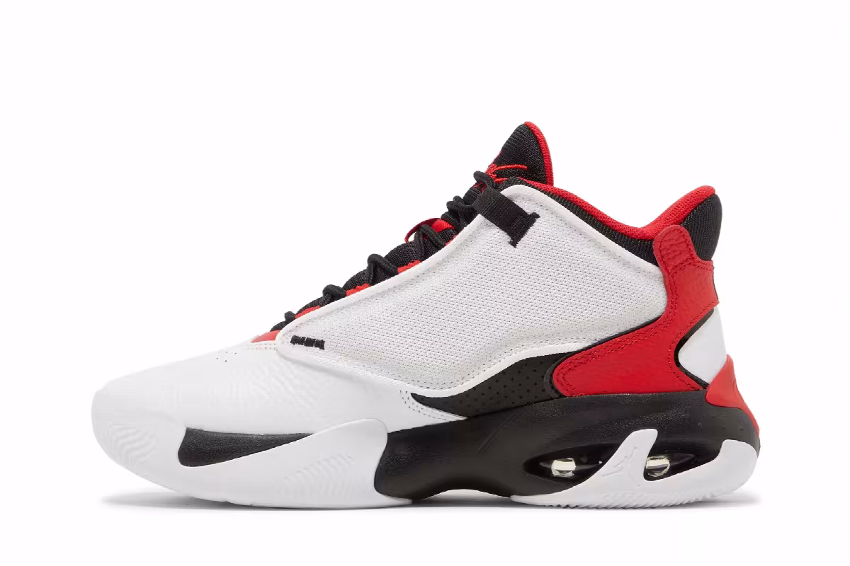 Air Jordan Max Aura 4 White Black University Red, view 4