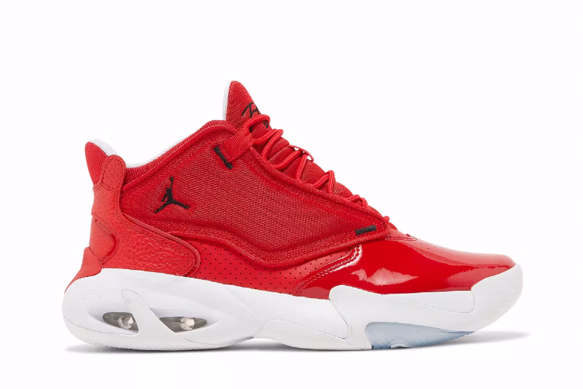 Air Jordan Max Aura 4 University Red, view 2