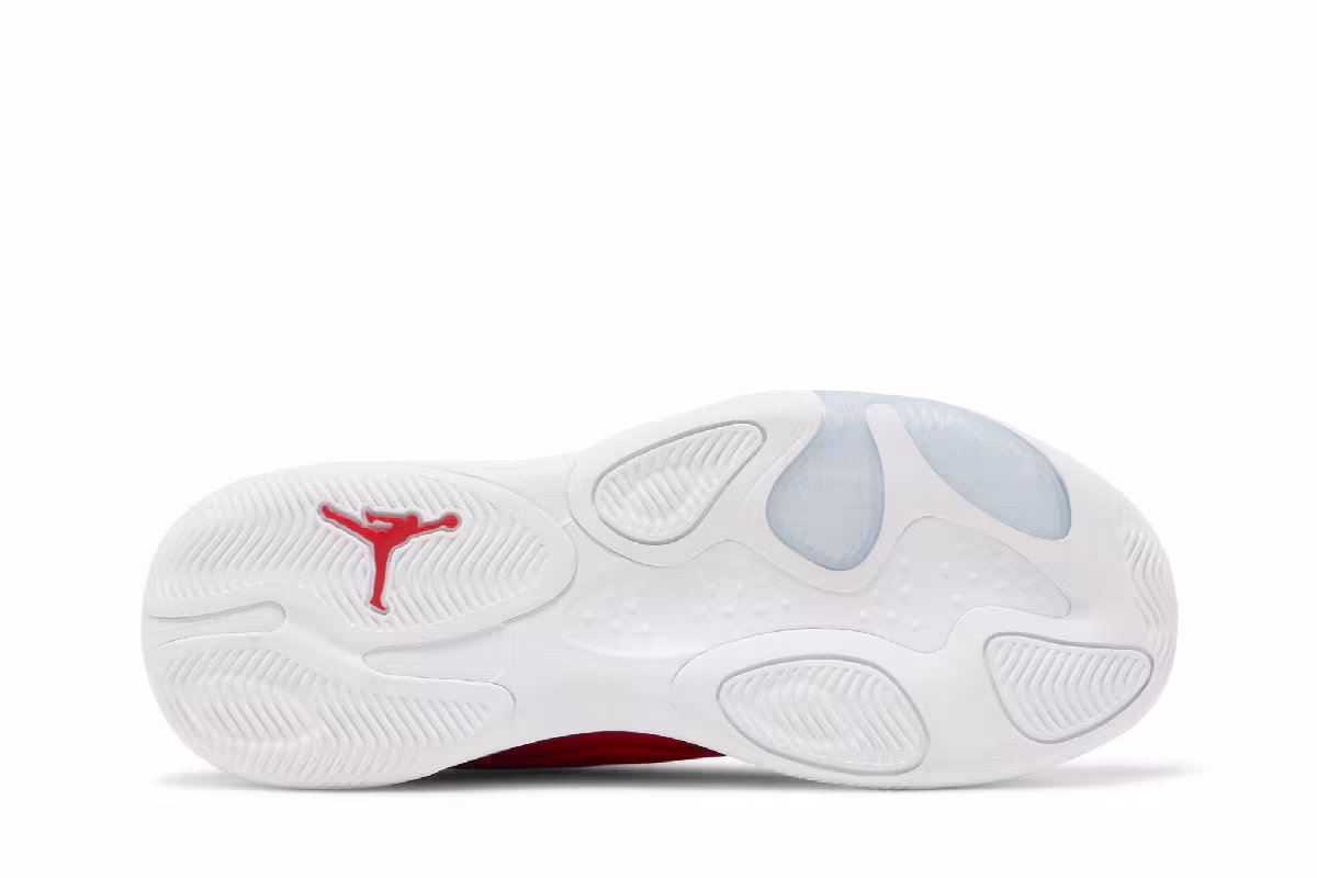 Air Jordan Max Aura 4 University Red, view 5