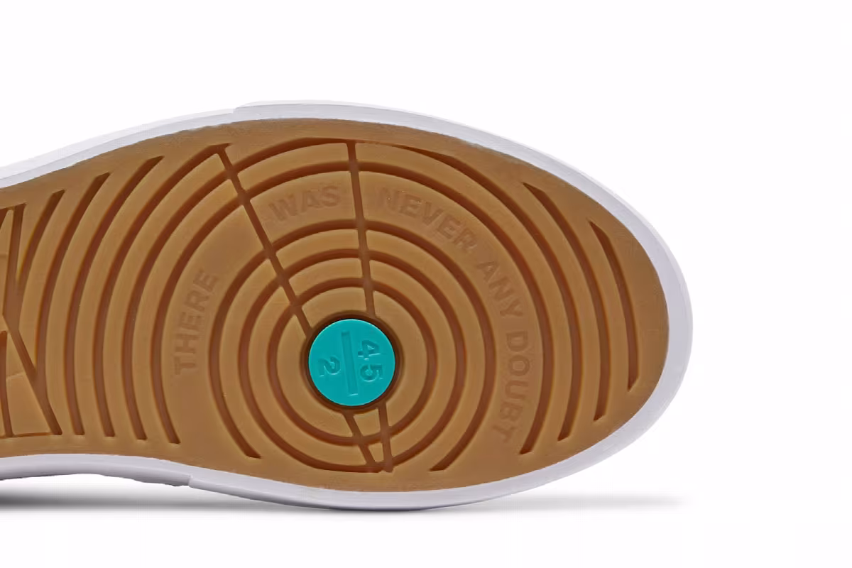 Air Jordan Series.01 Mid Iris Whisper, view 6
