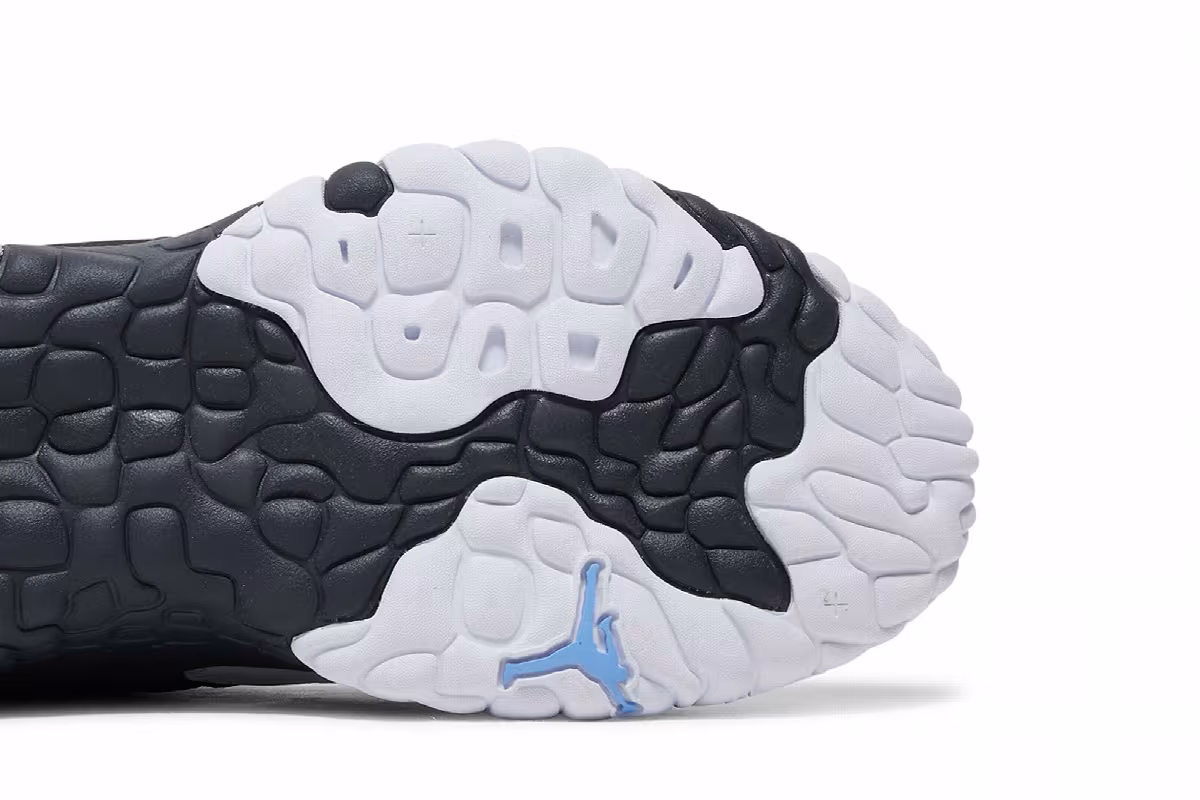 CLOT x Air Jordan Jordan Delta 2 Flint, view 6