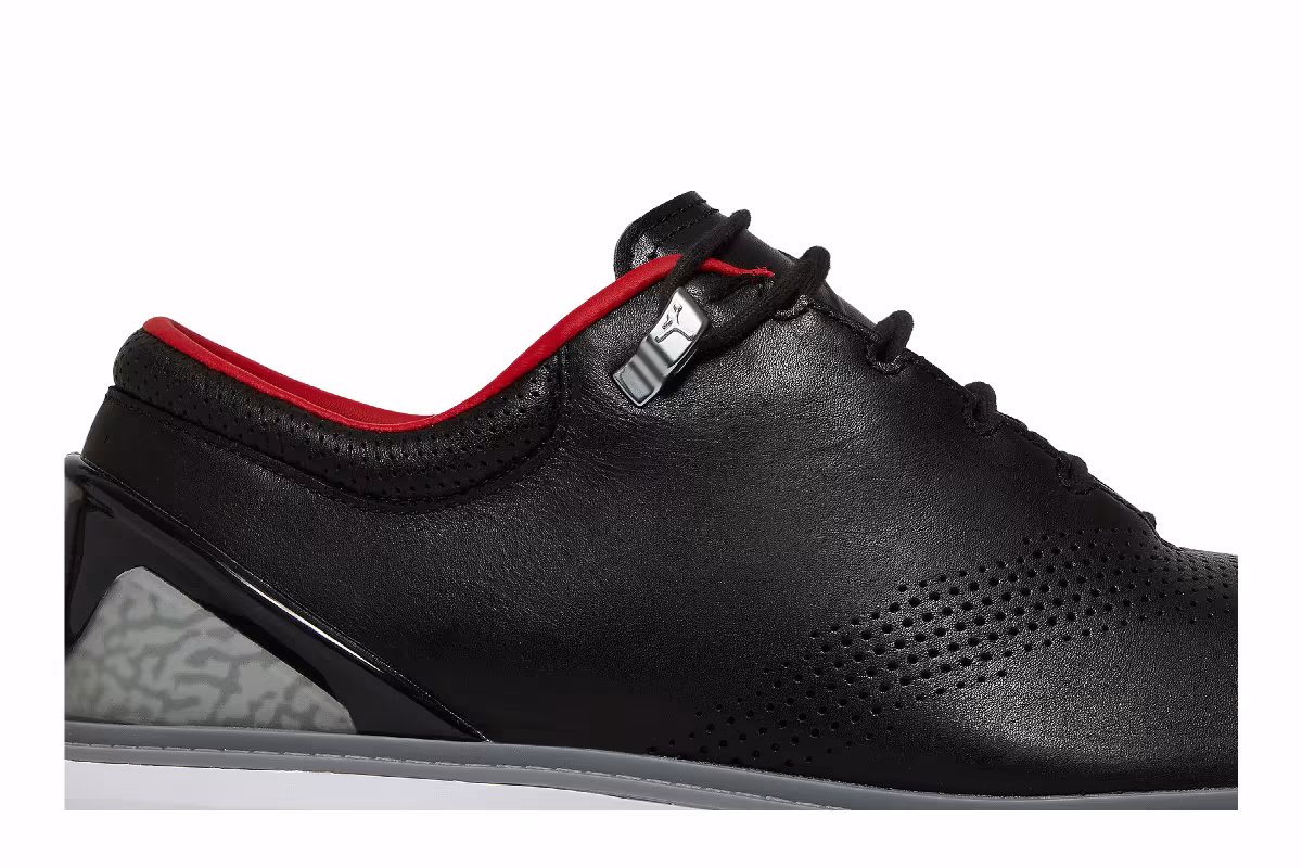 Air Jordan ADG 4 Black Cement, view 3