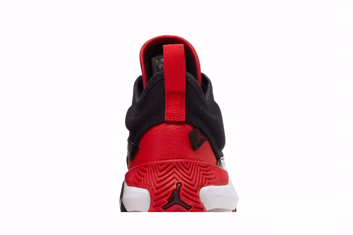 Air Jordan Stay Loyal 2 Bred, view 8