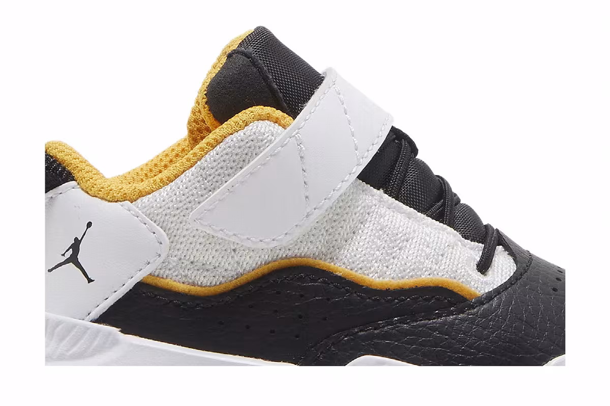 Air Jordan Stay Loyal TD White Taxi, view 3