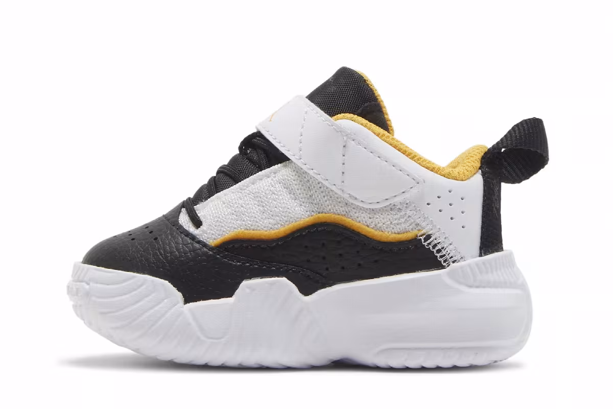 Air Jordan Stay Loyal TD White Taxi, view 4