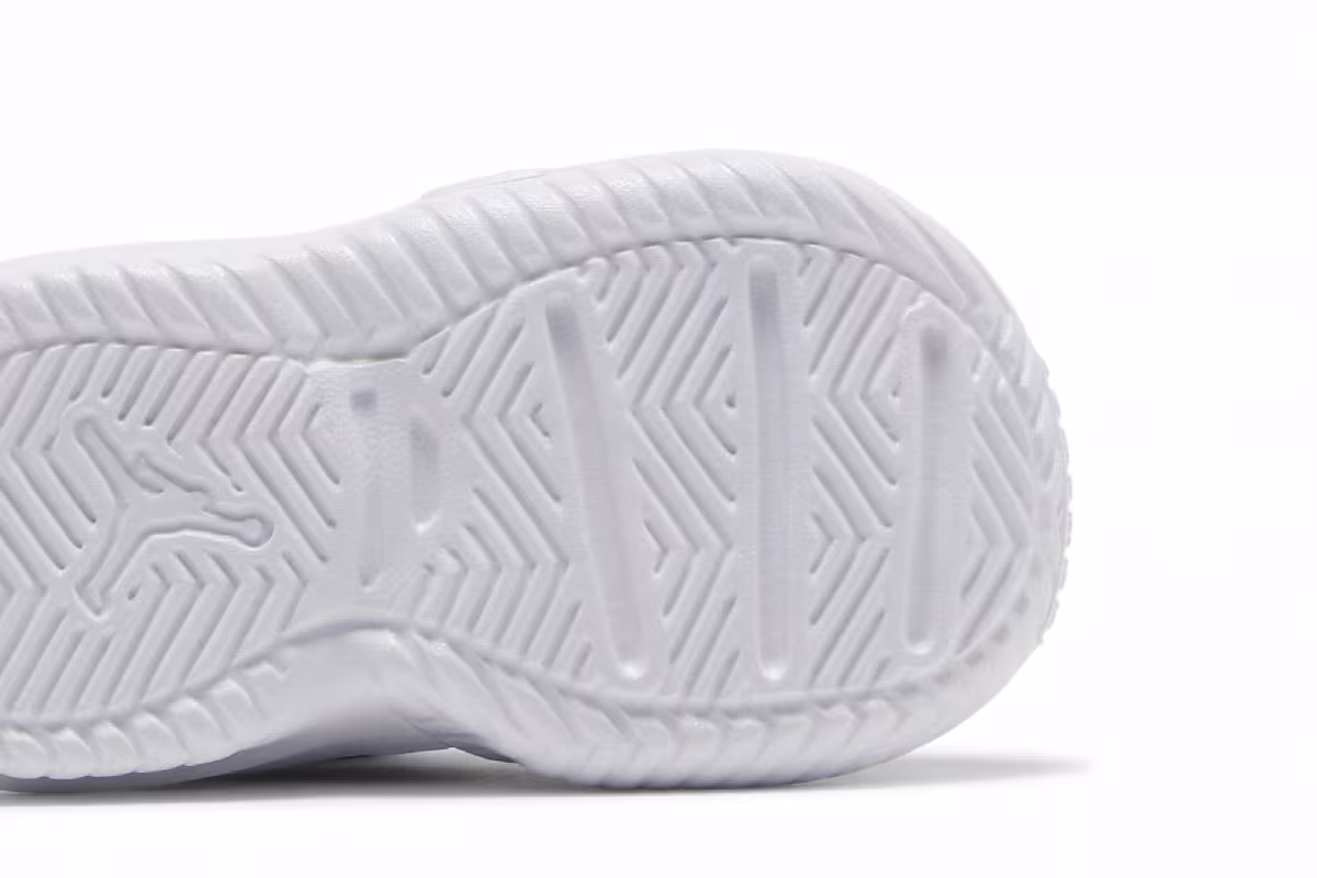 Air Jordan Stay Loyal TD White Taxi, view 6