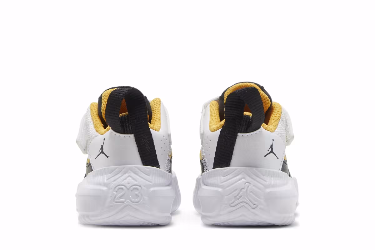 Air Jordan Stay Loyal TD White Taxi, view 7