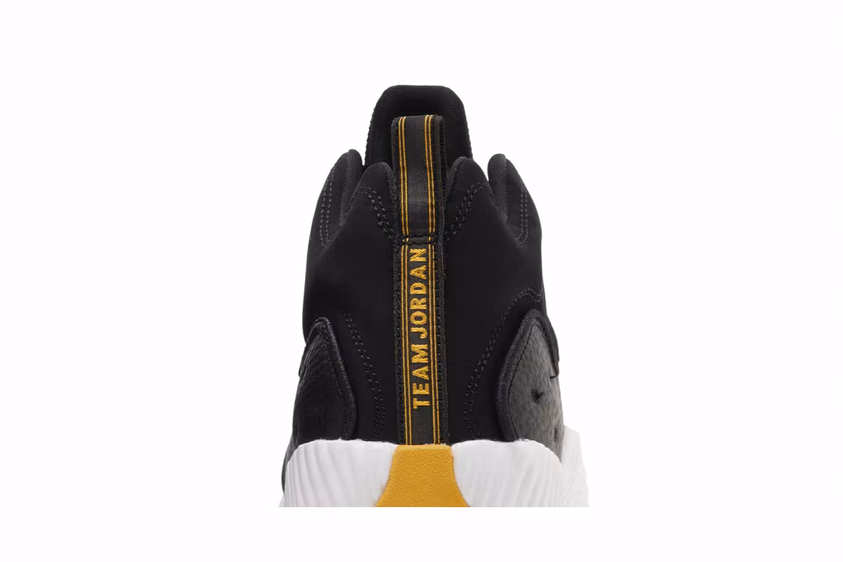 Air Jordan Jumpman Team 2 Black Taxi, view 8