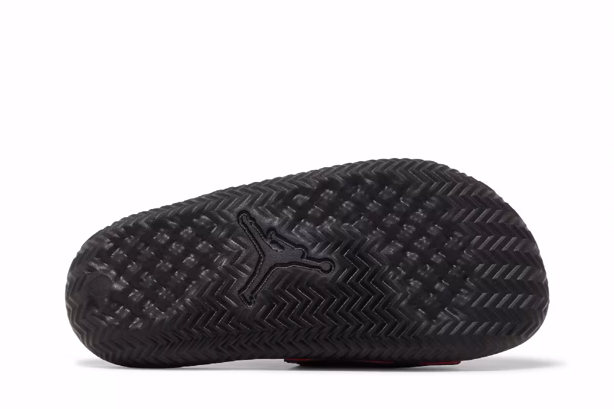 Air Jordan Play Slide Black University Red, view 5