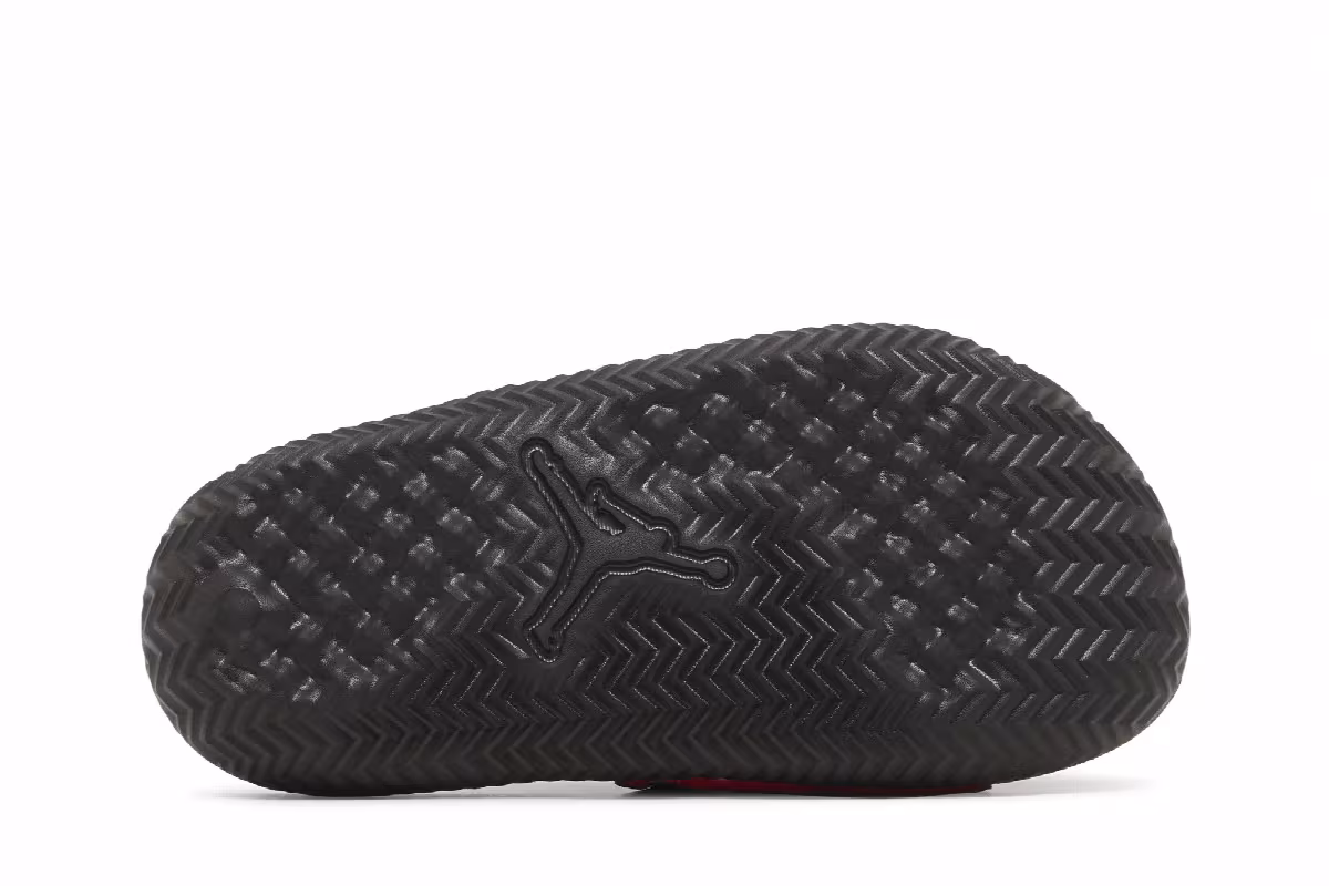 Air Jordan Play Slide GS Black University Red, view 5
