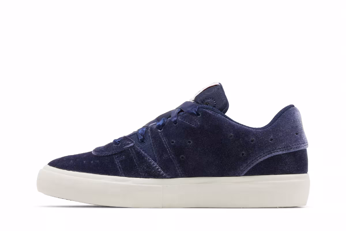 Air Jordan Women's Jordan Series.05 SE Navy Velvet, view 4