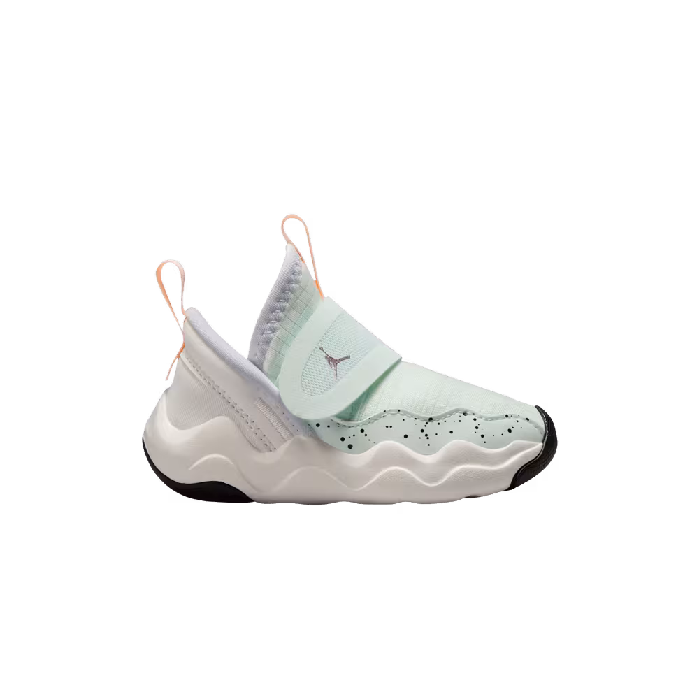Air Jordan 23/7 TD Barely Green Grey