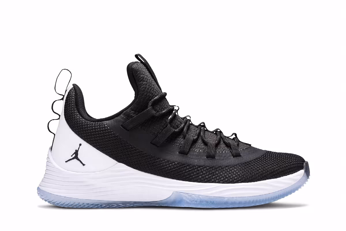 Air Jordan Ultra Fly.2 Low Black, view 2