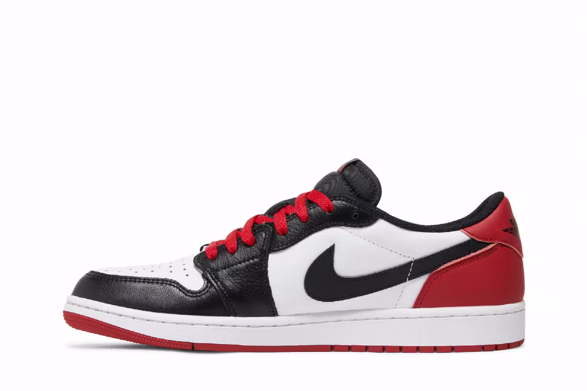 Air Jordan 1 Low OG Black Toe, view 4