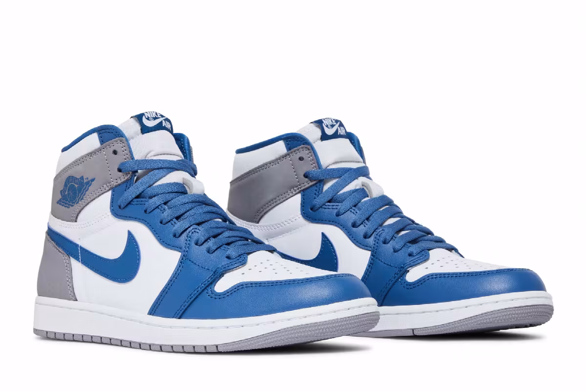 Air Jordan 1 High OG True Blue, view 9