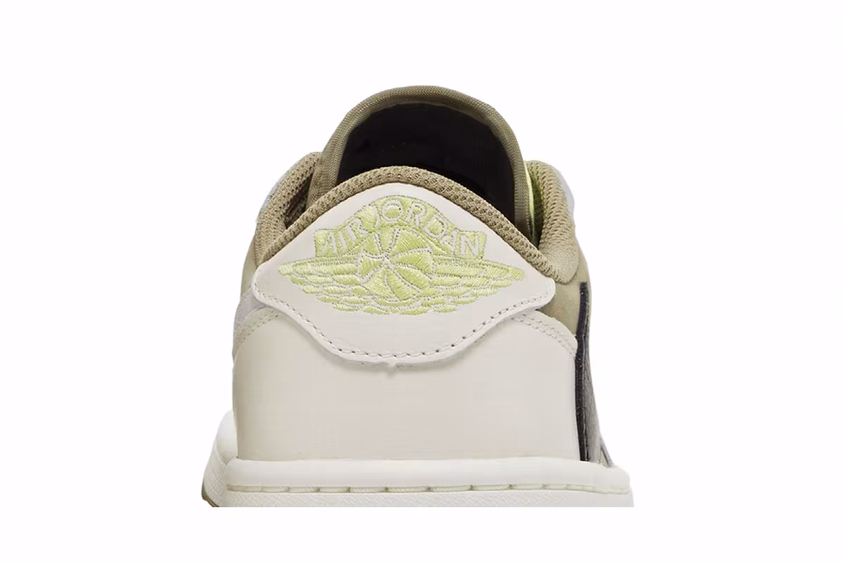 Travis Scott x Air Jordan 1 Low Golf Neutral Olive, view 8