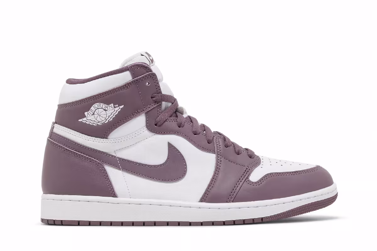 Air Jordan 1 High OG Mauve, view 2