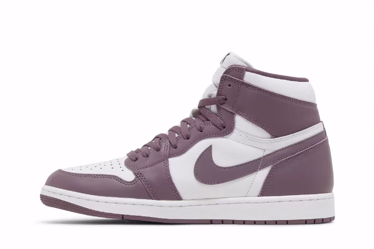 Air Jordan 1 High OG Mauve, view 4