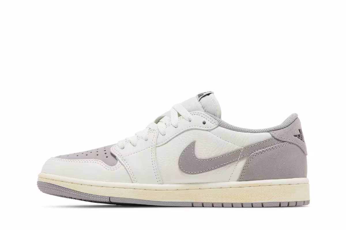 Air Jordan 1 Low OG Atmosphere Grey, view 4
