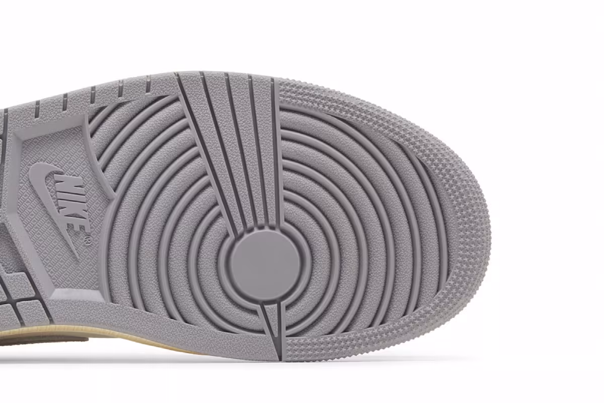 Air Jordan 1 Low OG Atmosphere Grey, view 6