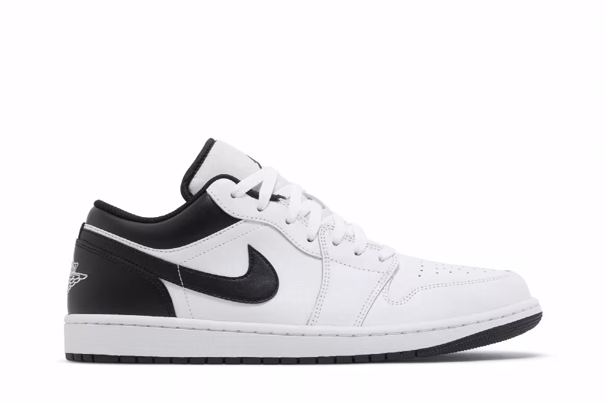 Air Jordan 1 Low White Black, view 2
