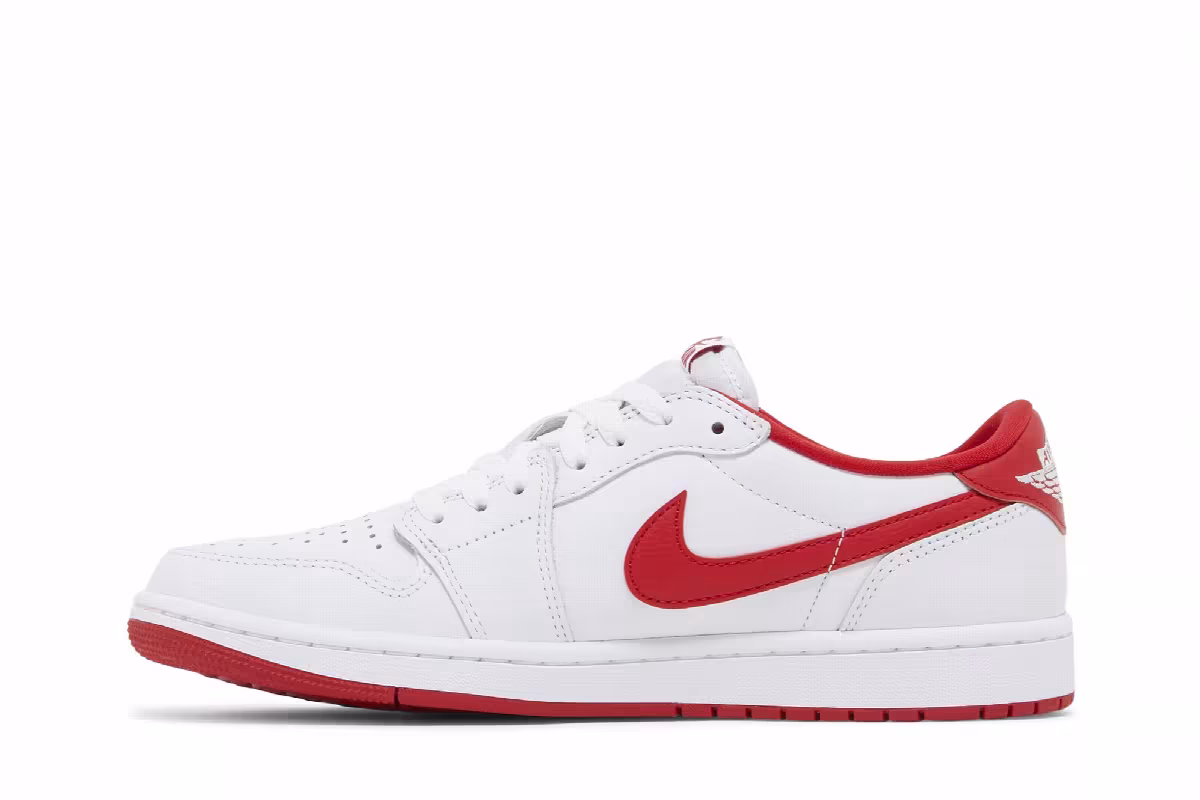 Air Jordan 1 Low OG University Red, view 4