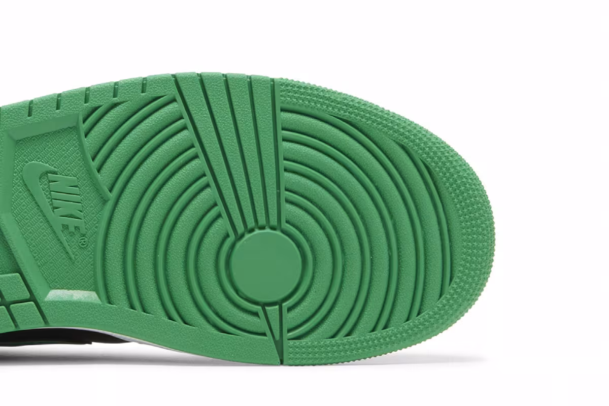 Air Jordan 1 Low Black Lucky Green, view 6