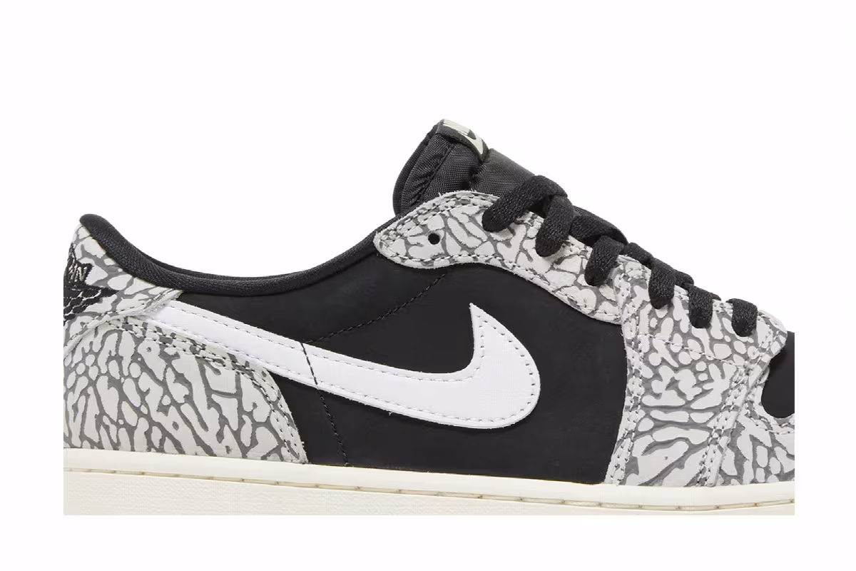 Air Jordan 1 Low OG Black Cement, view 3