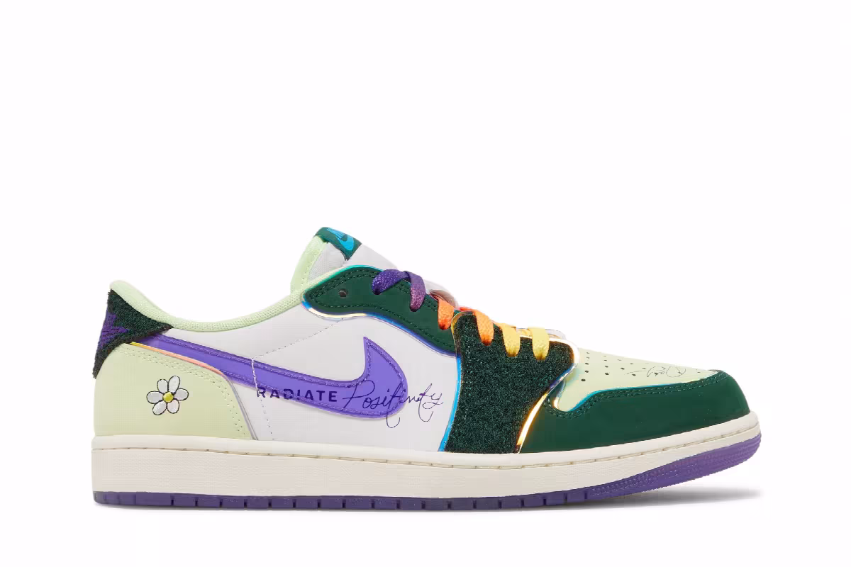Air Jordan 1 Low OG Doernbecher 2023, view 2
