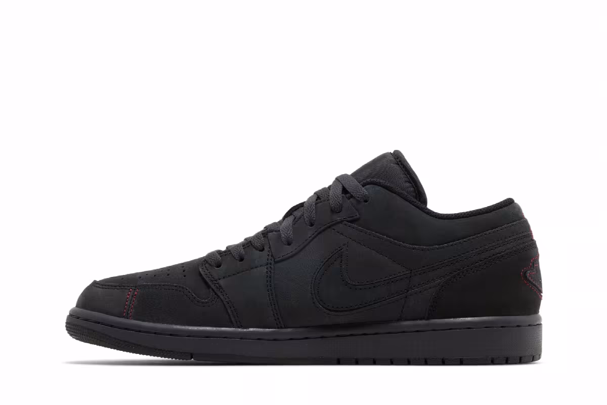 Air Jordan 1 Low SE Craft Dark Smoke Red, view 4