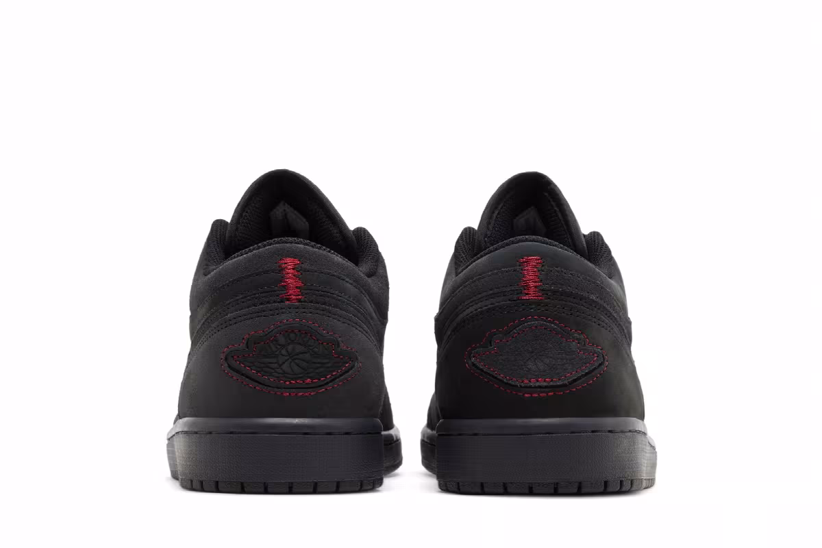 Air Jordan 1 Low SE Craft Dark Smoke Red, view 7