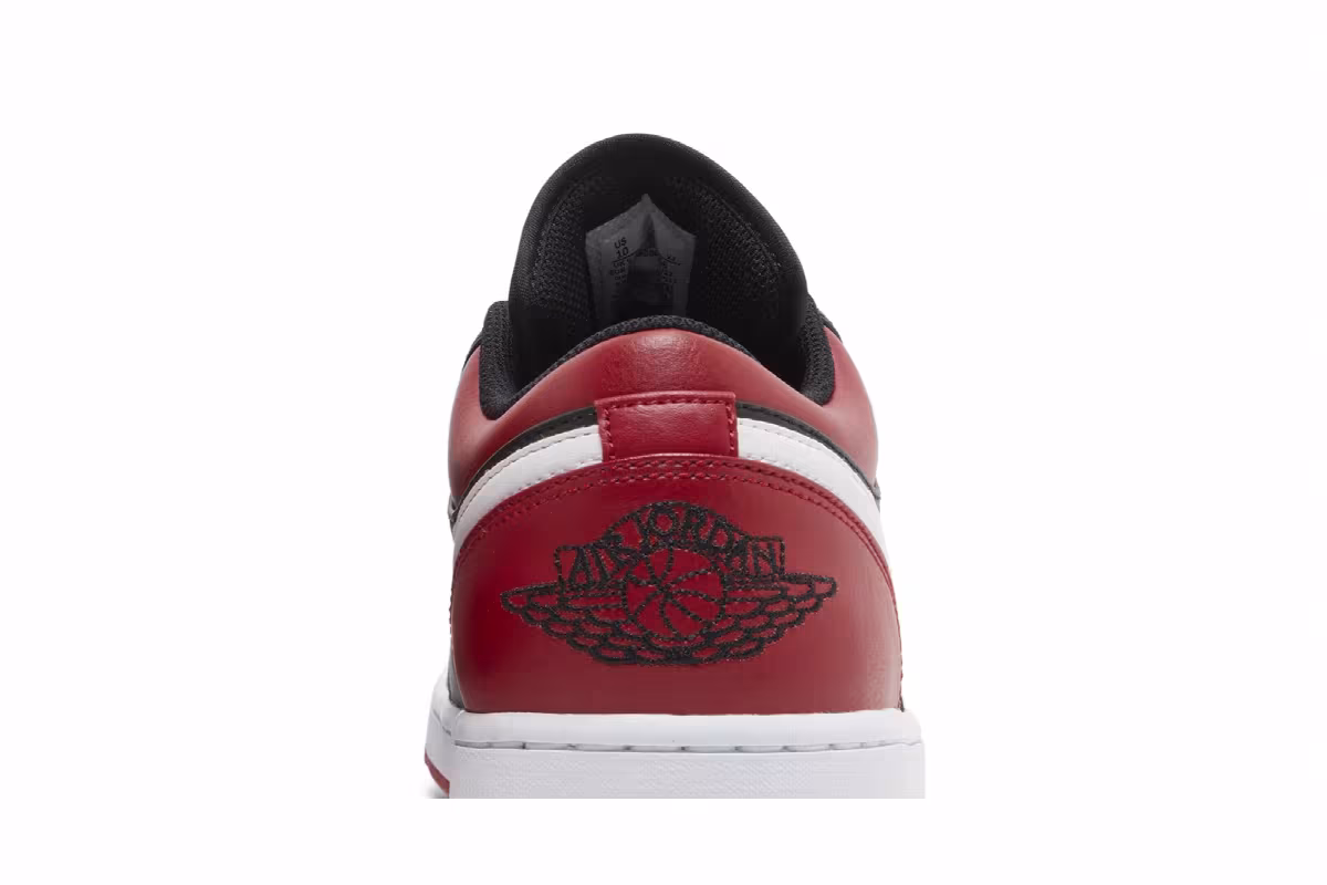 Air Jordan 1 Low Alternate Bred Toe, view 8