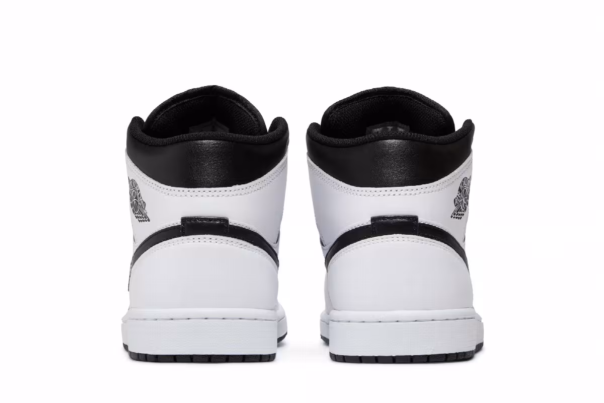 Air Jordan 1 Mid White Black, view 7
