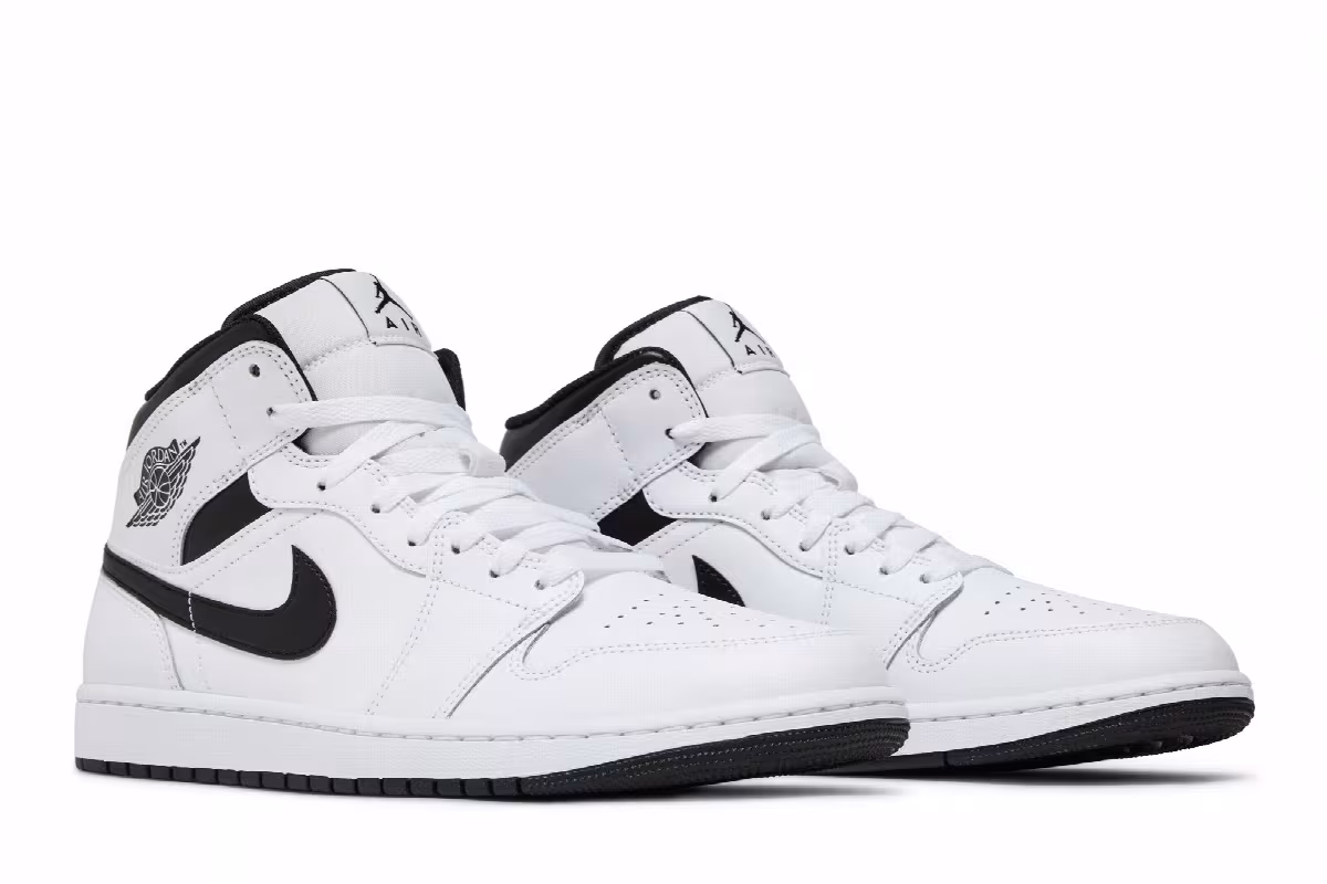 Air Jordan 1 Mid White Black, view 9