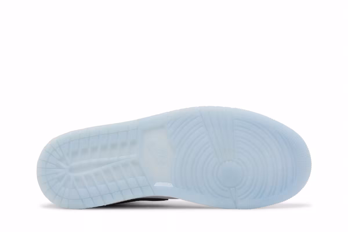 Air Jordan 1 Mid SE White Ice Blue, view 5