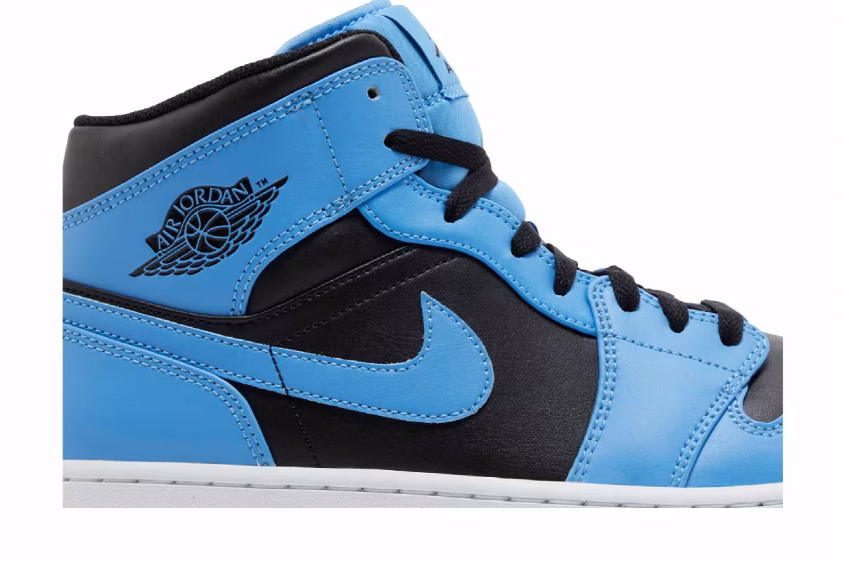 Air Jordan 1 Mid University Blue Black, view 3