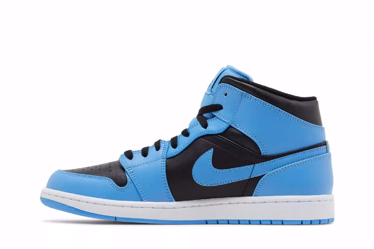 Air Jordan 1 Mid University Blue Black, view 4