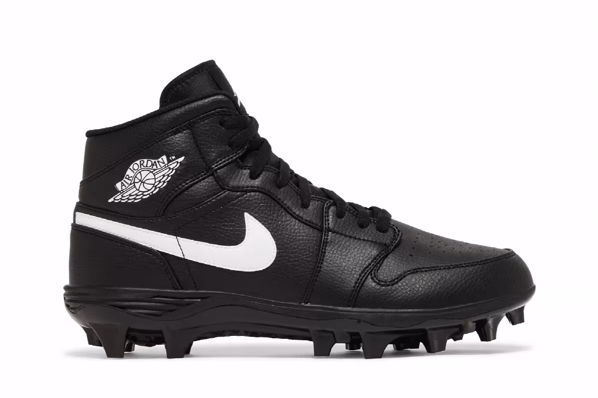 Air Jordan 1 Mid TD Cleat Black 2023, view 2